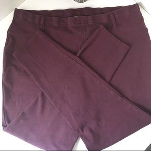 🎄 4 for $20 Leggings!🎄